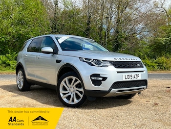 Used Land Rover Discovery Sport 2019 for sale - 78273032: Photo