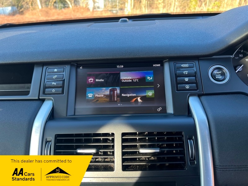 Used Land Rover Discovery Sport 2016 for sale - 77655877: Photo 15