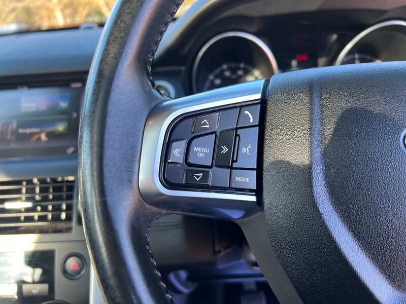 Used Land Rover Discovery Sport 2016 for sale - 77655877: Photo 18