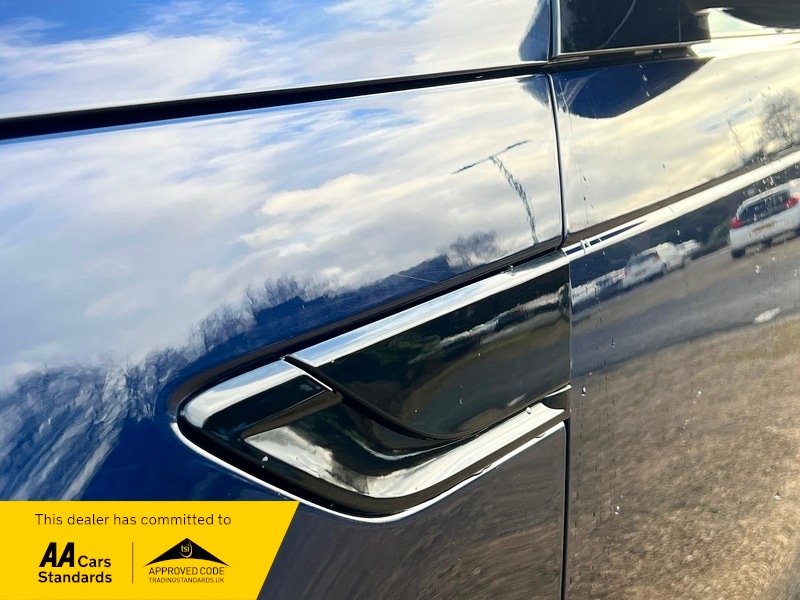 Used Land Rover Discovery 2018 for sale - 77288739: Photo 15