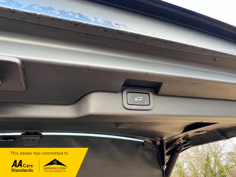 Used Land Rover Discovery 2018 for sale - 77288739: Photo 28