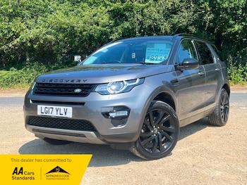 Used Land Rover Discovery Sport 2017 for sale - 79245891: Photo