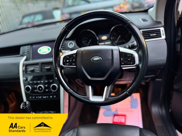 Used Land Rover Discovery Sport 2015 for sale - 72777838: Photo 18