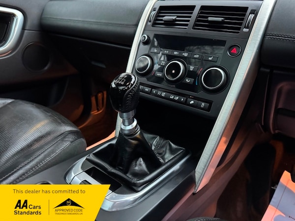 Used Land Rover Discovery Sport 2015 for sale - 72777838: Photo 21