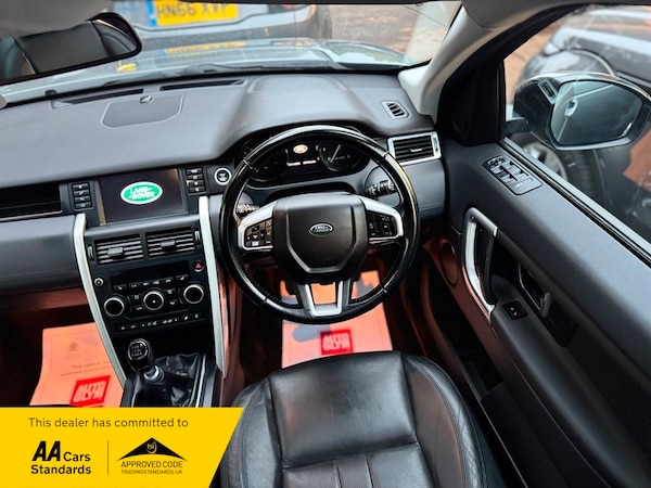 Used Land Rover Discovery Sport 2015 for sale - 72777838: Photo 28
