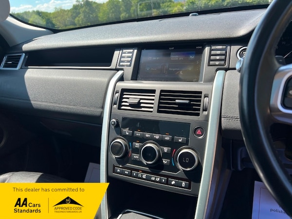 Used Land Rover Discovery Sport 2017 for sale - 75210415: Photo 20