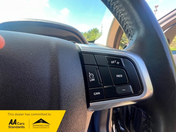 Used Land Rover Discovery Sport 2017 for sale - 75210415: Photo 23