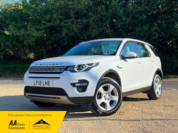 Used Land Rover Discovery Sport 2018 for sale - 79423385: Photo