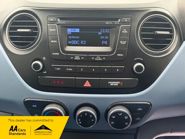 Used Hyundai i10 2014 for sale - 76185861: Photo 13