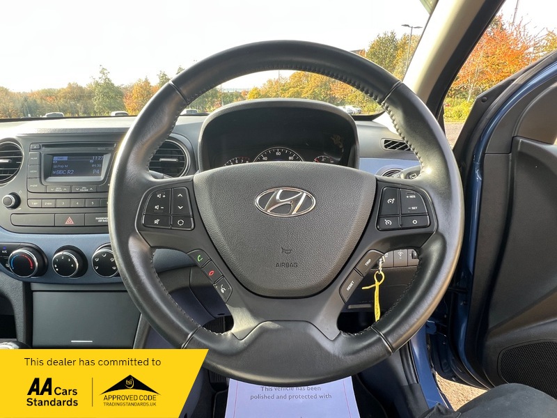 Used Hyundai i10 2014 for sale - 76185861: Photo 18
