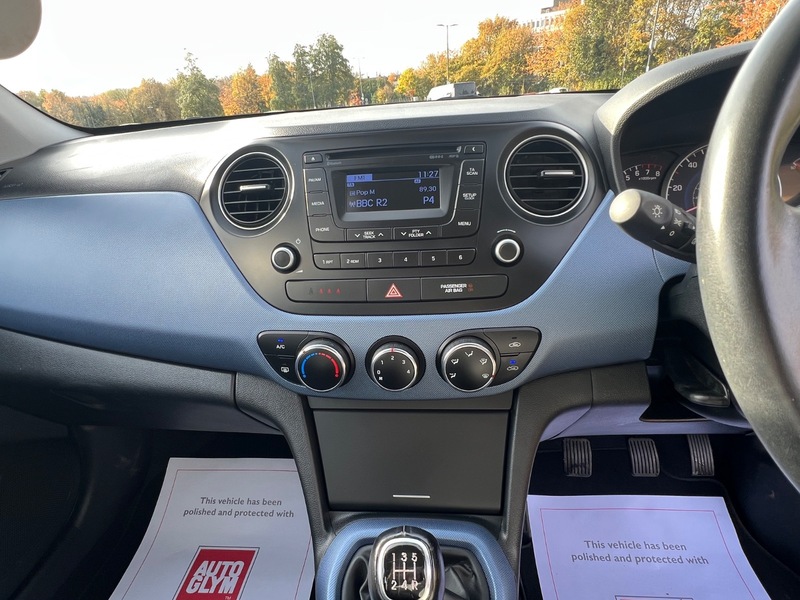 Used Hyundai i10 2014 for sale - 76185861: Photo 21