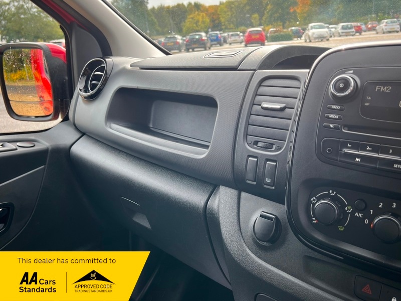 Used Vauxhall Vivaro 2016 for sale - 76334178: Photo 20