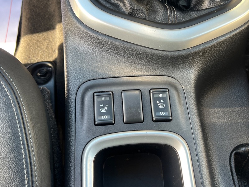 Used Nissan Navara 2017 for sale - 76396672: Photo 18