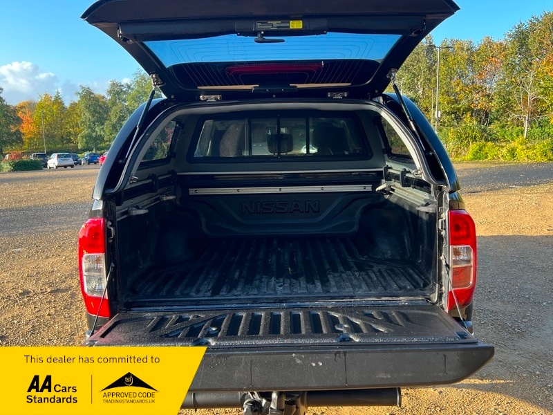 Used Nissan Navara 2017 for sale - 76396672: Photo 25