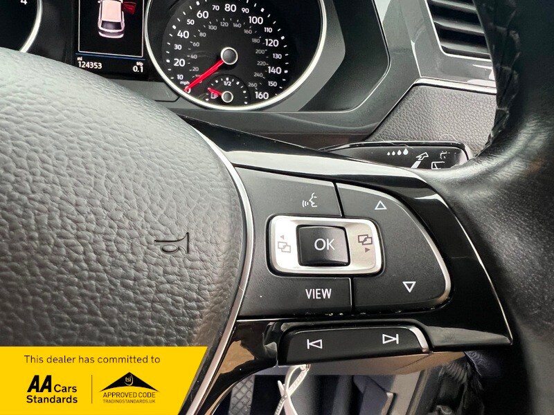 Used Volkswagen Tiguan 2019 for sale - 76768908: Photo 18