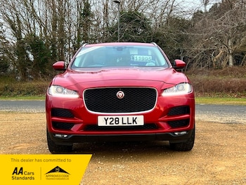 Used Jaguar F-Pace 2017 for sale - 77089570: Photo