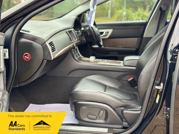 Used Jaguar XF 2013 for sale - 74290269: Photo 18