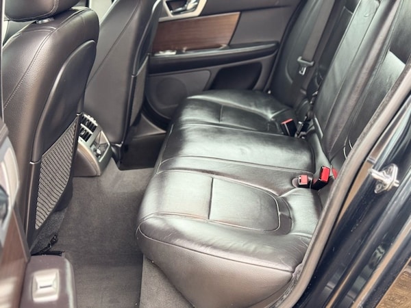 Used Jaguar XF 2013 for sale - 74290269: Photo 37