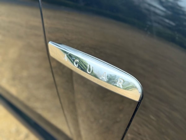 Used Jaguar XF 2013 for sale - 74290269: Photo 8