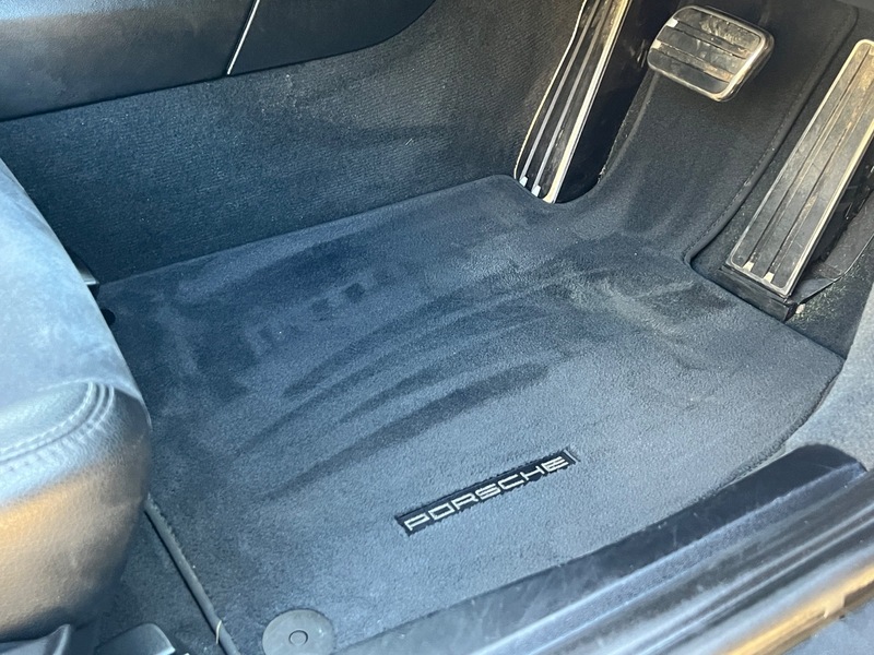 Used Porsche Cayman 2018 for sale - 76605346: Photo 19