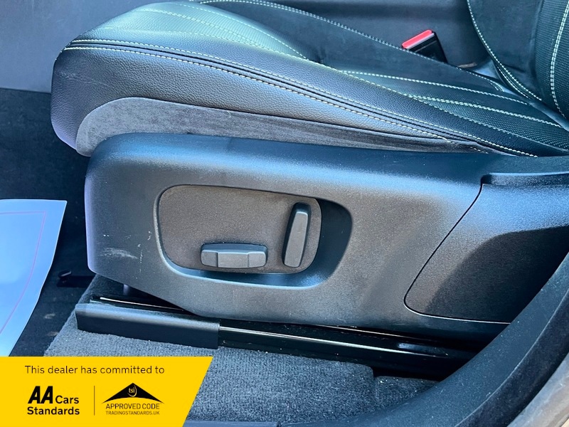 Used Land Rover Range Rover Velar 2018 for sale - 77288768: Photo 17