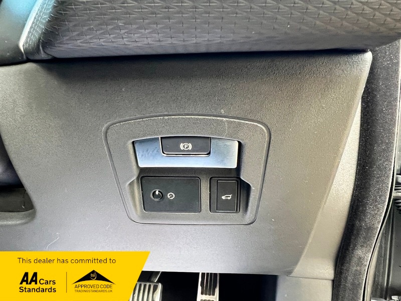 Used Land Rover Range Rover Velar 2018 for sale - 77288768: Photo 28