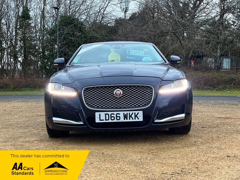 Used Jaguar XF 2016 for sale - 76884558: Photo 3