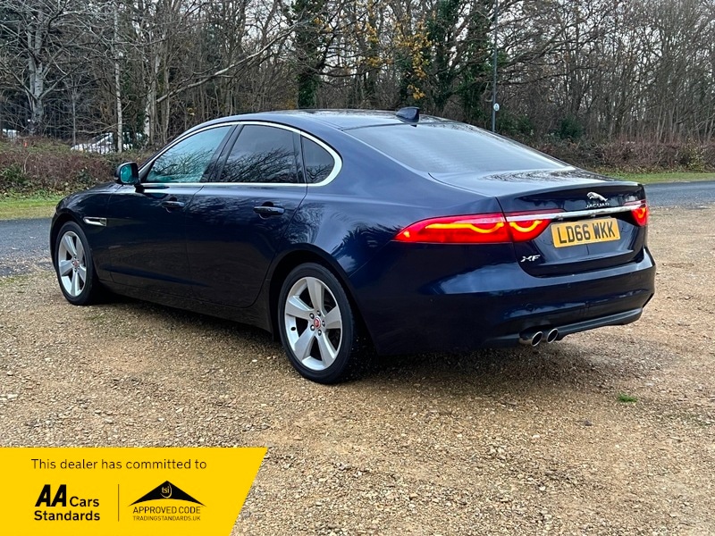 Used Jaguar XF 2016 for sale - 76884558: Photo 6