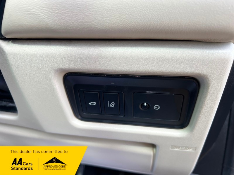 Used Land Rover Discovery Sport 2017 for sale - 77836492: Photo 28