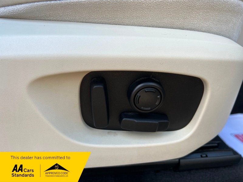 Used Land Rover Discovery Sport 2017 for sale - 77836492: Photo 29