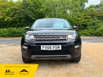 Used Land Rover Discovery Sport 2017 for sale - 78659146: Photo