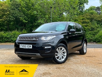 Used Land Rover Discovery Sport 2017 for sale - 78659146: Photo