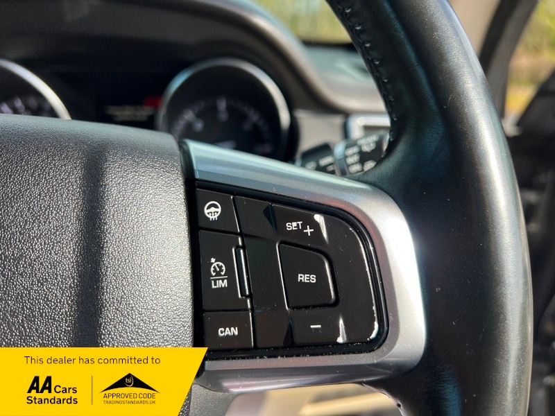 Used Land Rover Discovery Sport 2015 for sale - 77920968: Photo 16