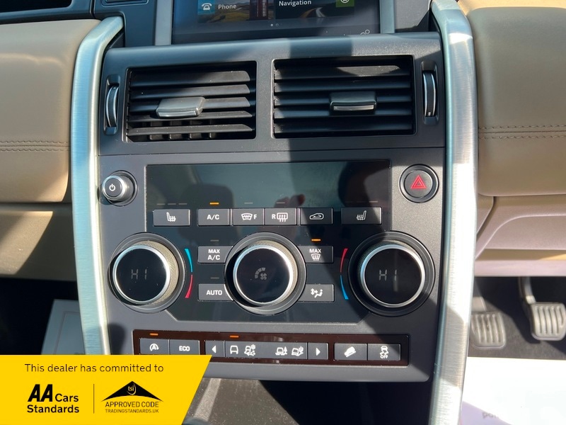 Used Land Rover Discovery Sport 2015 for sale - 77920968: Photo 19