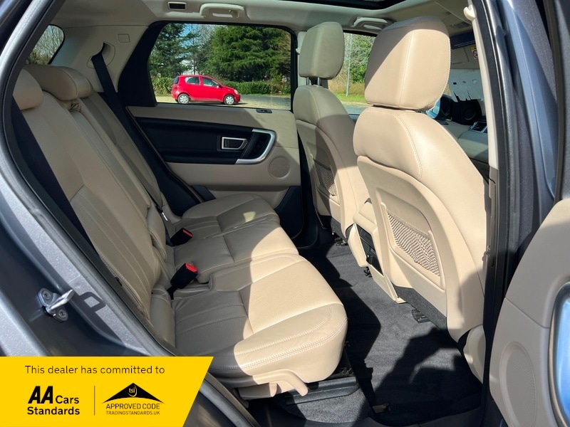 Used Land Rover Discovery Sport 2015 for sale - 77920968: Photo 23