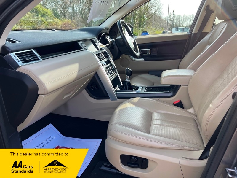 Used Land Rover Discovery Sport 2015 for sale - 77920968: Photo 28