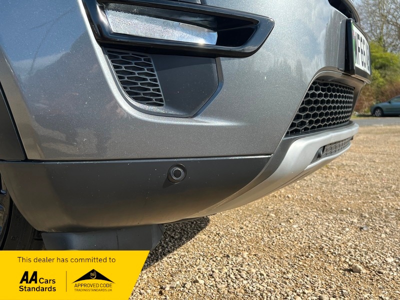 Used Land Rover Discovery Sport 2015 for sale - 77920968: Photo 30