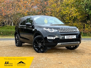 Land Rover Discovery Sport feature image