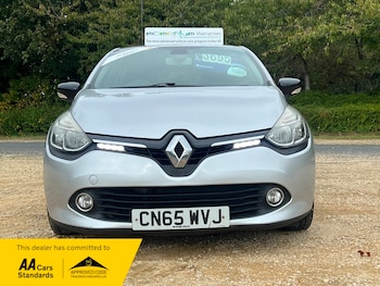 Used Renault Clio 2015 for sale - 76185857: Photo