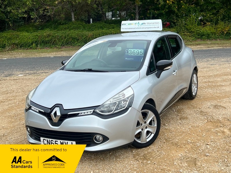 Used Renault Clio 2015 for sale - 76185857: Photo 6