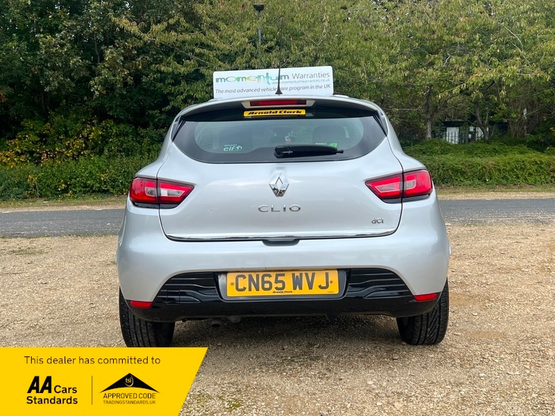 Used Renault Clio 2015 for sale - 76185857: Photo 9