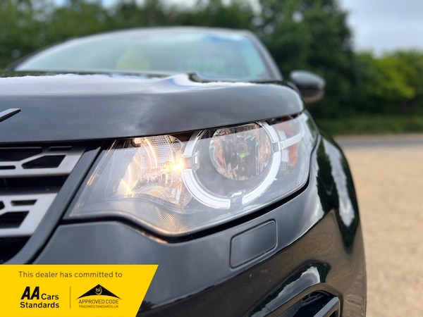 Used Land Rover Discovery Sport 2019 for sale - 75057235: Photo 13