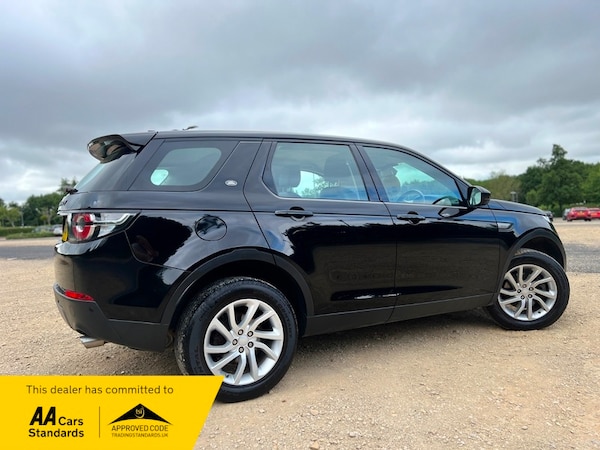 Used Land Rover Discovery Sport 2019 for sale - 75057235: Photo 15