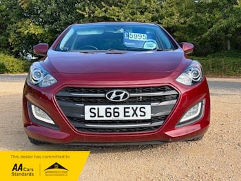 Used Hyundai i30 2016 for sale - 79667761: Photo