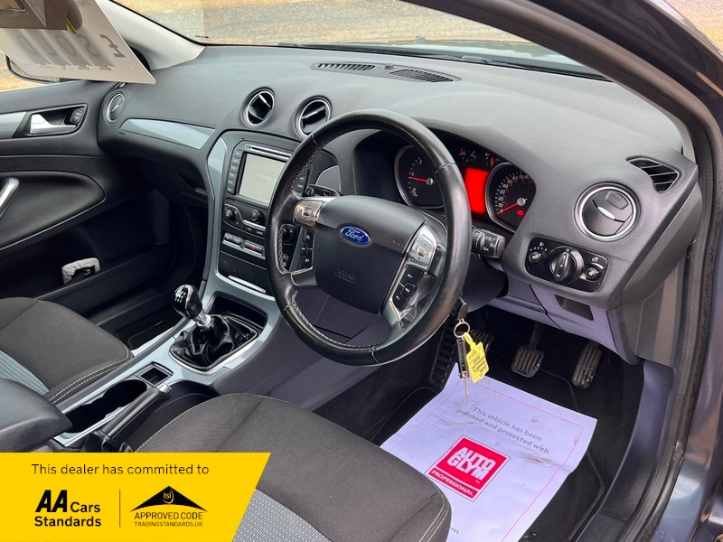 Used Ford Mondeo 2014 for sale - 76317242: Photo 14