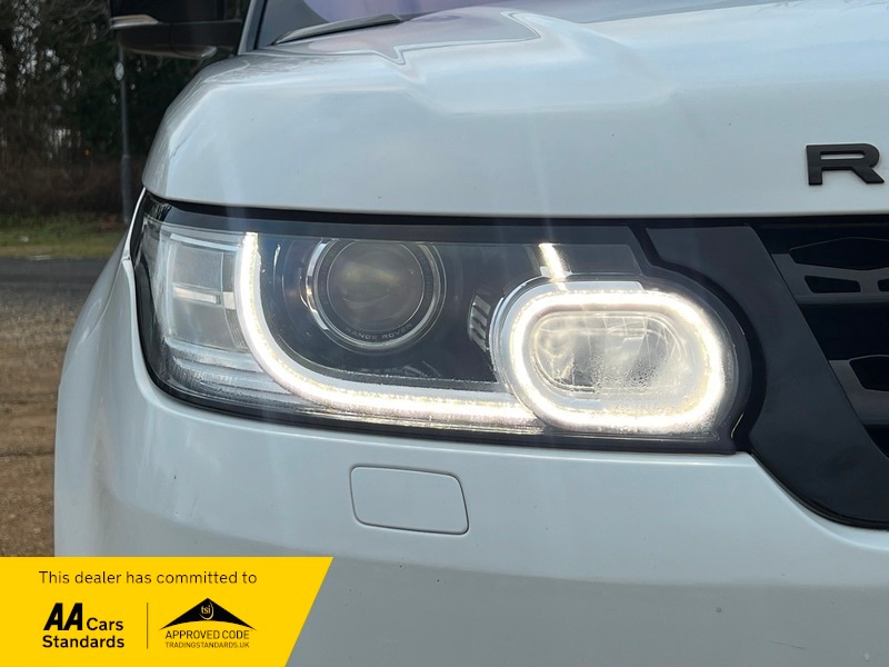 Used Land Rover Range Rover Sport 2017 for sale - 76910772: Photo 11