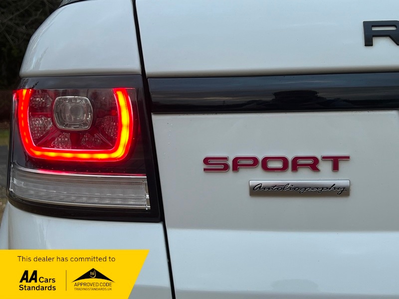 Used Land Rover Range Rover Sport 2017 for sale - 76910772: Photo 17