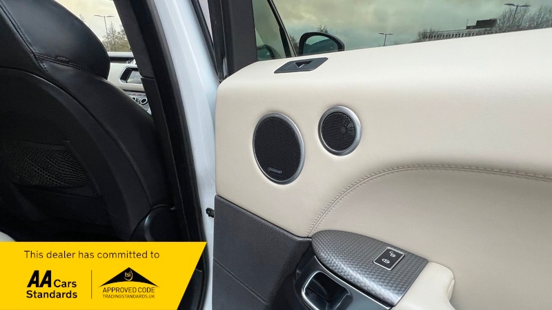 Used Land Rover Range Rover Sport 2017 for sale - 76910772: Photo 30