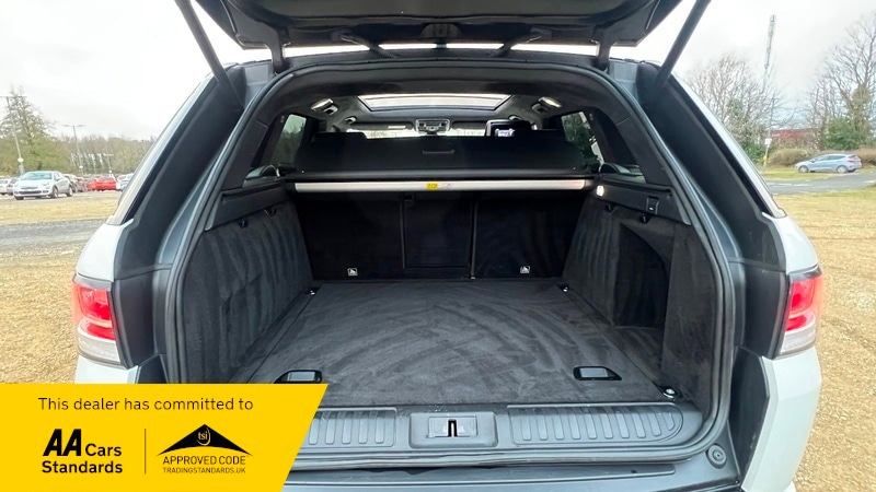 Used Land Rover Range Rover Sport 2017 for sale - 76910772: Photo 33