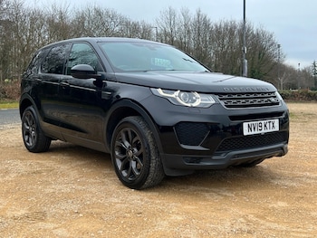 Used Land Rover Discovery Sport 2019 for sale - 77735288: Photo